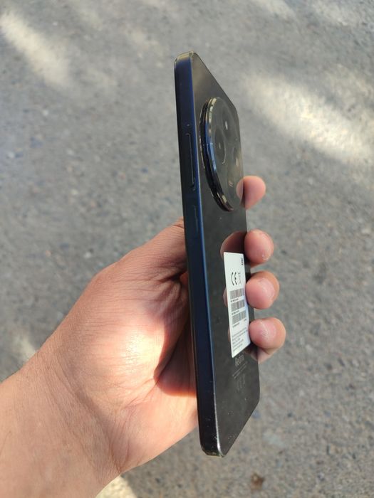 Redmi 14c, 8/256gb sotladi.