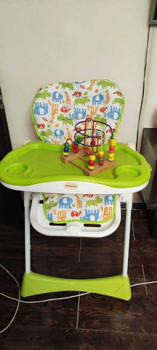 Детский стульчик для кормления