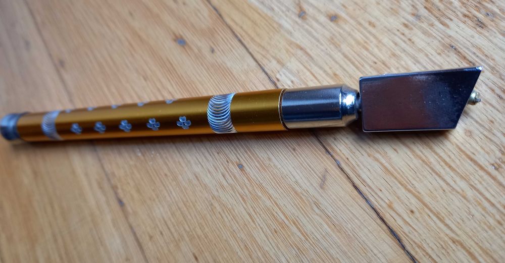 Diamant pt.taiat sticla,geam