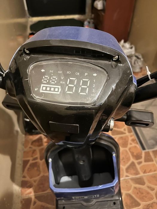 Продам электро скутер