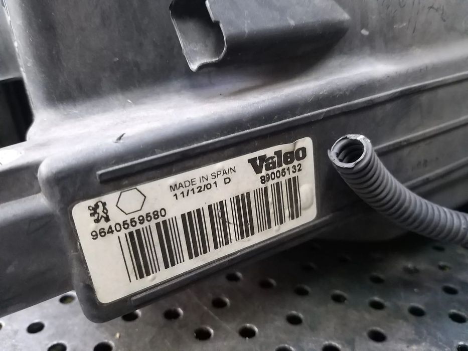 Far stanga peugeot 206 2a c 9640559580 89005132