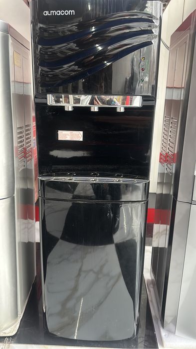 Кулер диспенсер для воды со склада