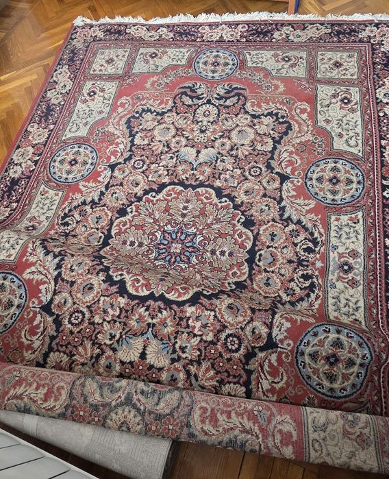 Продам ковер, б/у