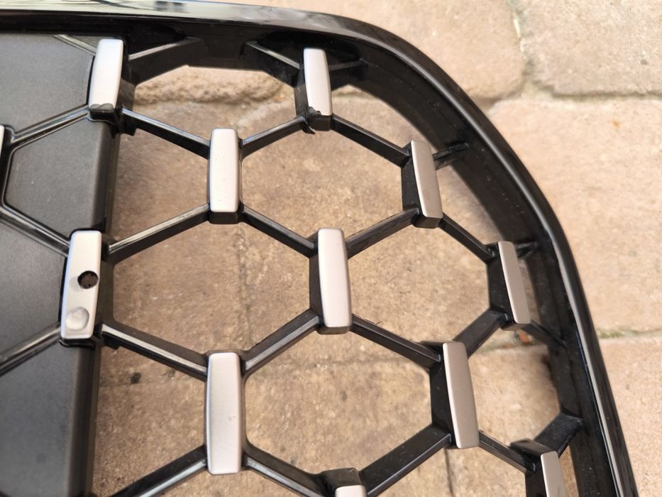Grilă BMW seria 4 G26 originală