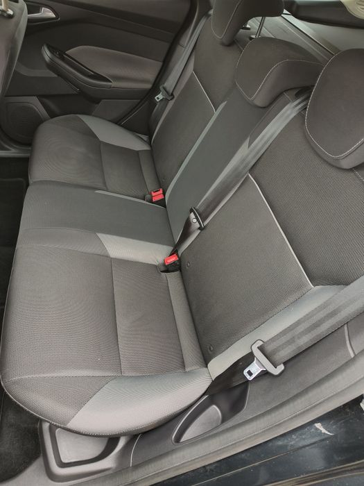 Ford focus 2012 benzina 101 cai