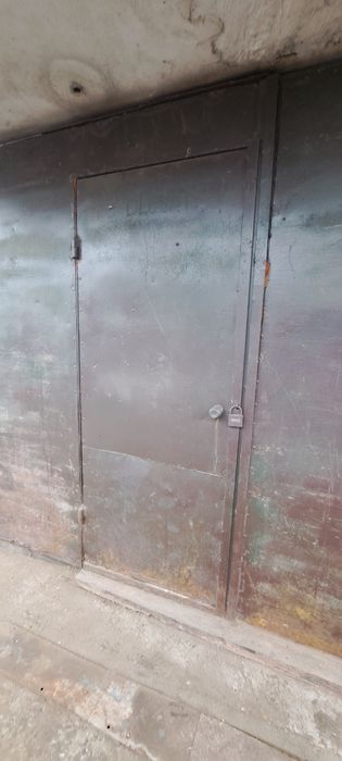 Uși  de garaj cu izolație