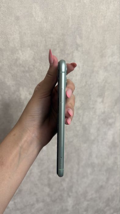 Iphone 11 с коропкой