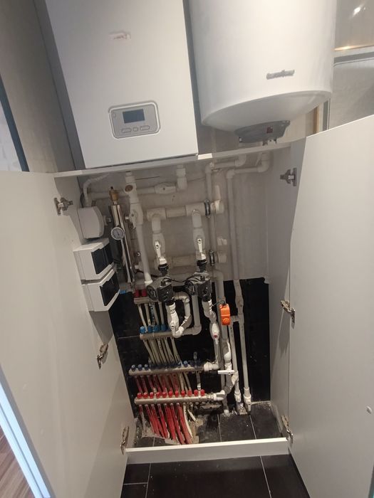 Слесарь - сантехники