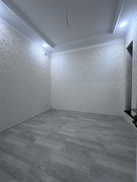 1.5 sotix 4 xona Pobeda toshmi