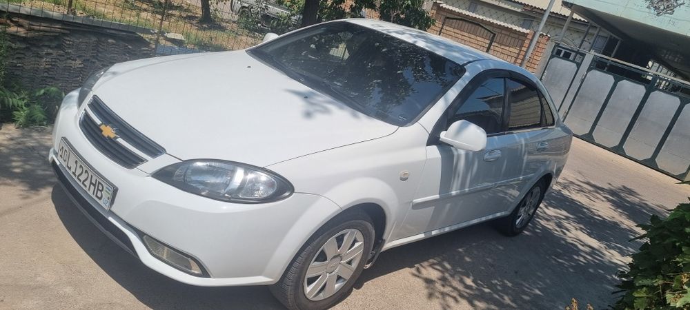 2019 jentra gazi bor bor qol taxida yurmagan