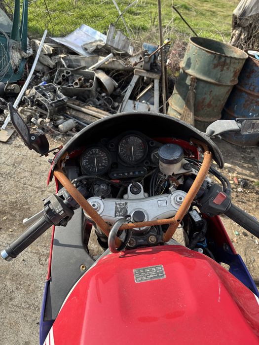 Хонда цбр 900 рр цял за части