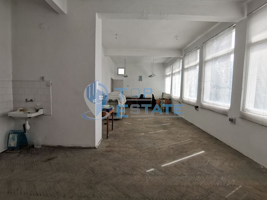 Продава се Промишлена сграда в Горна Оряховица - 355 кв.м за 139 €/кв.м - Снимка #3