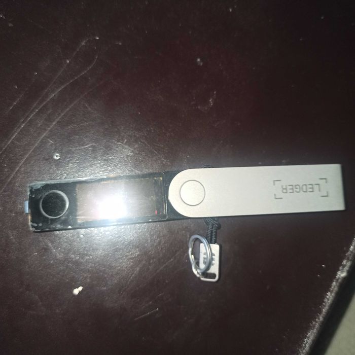 LEDGER - Nano X  холодный криптокошелек