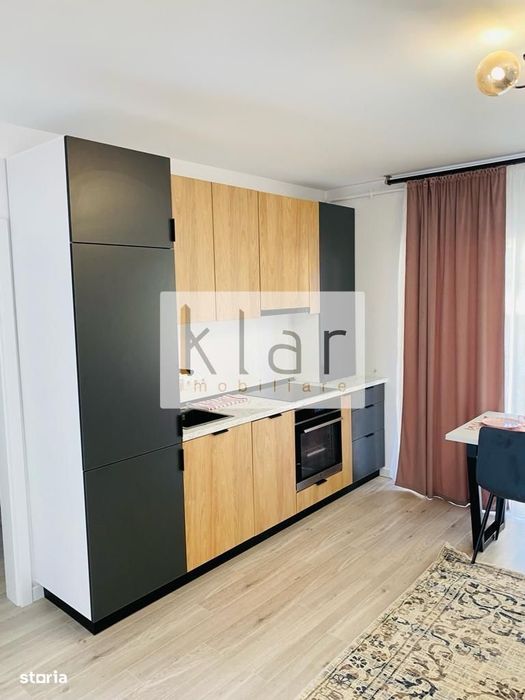 Inchiriere apartament  3 camere in vila zona Regal cu parcare si boxa