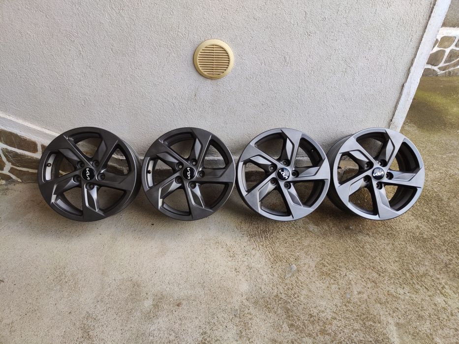 16" 5х114.3/67.1 оригинални джанти от Kia K5