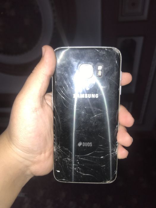 Samsung s7         eg.