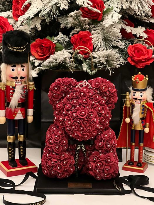 Ursulet bordeaux cu coroniță - perle trandafir articol nou PREȚ FIX