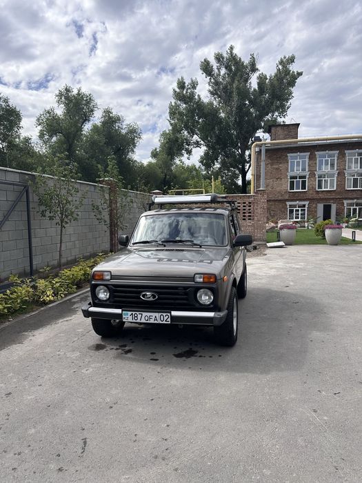 Продам LADA 2121