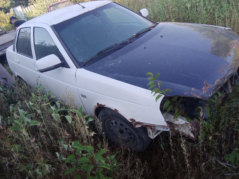 Продам ваз приора2
