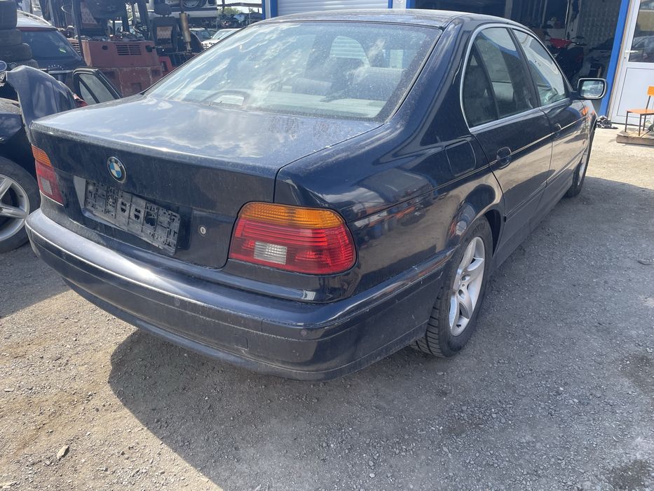 Bmw e39/Бмв Е39 2.5d 163 фейс на части