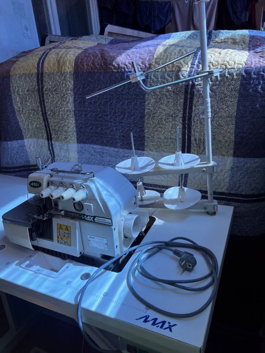 Срочно продам оверлок