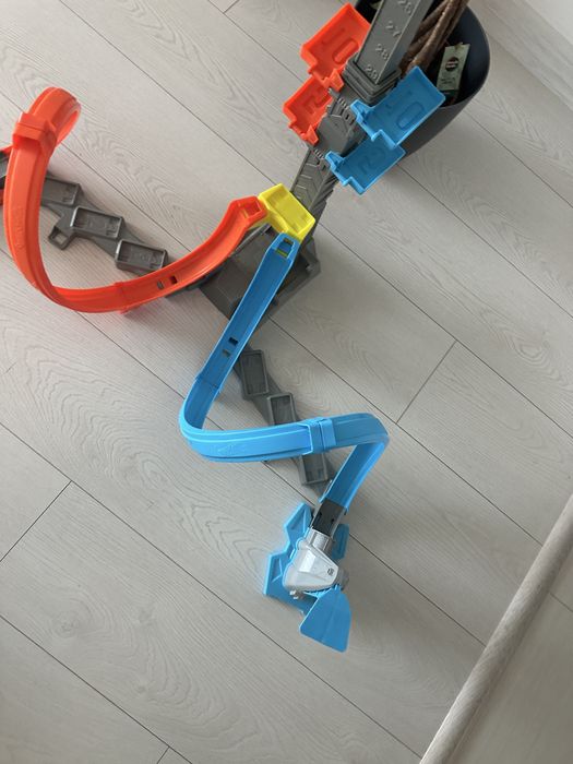 Pista masini Hot Wheels