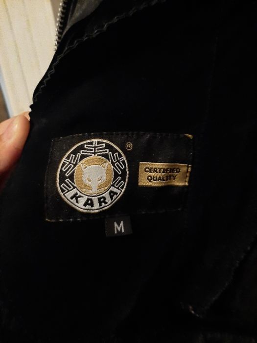 Geaca de piele cu blana de vulpe polara