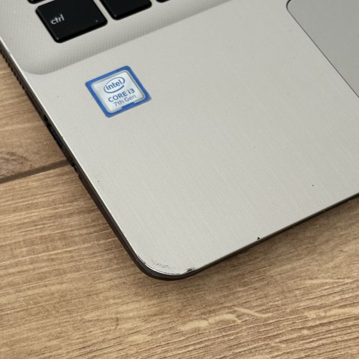 Asus Vivobook X507UA