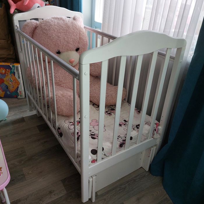 Кровать с маятником+матрас