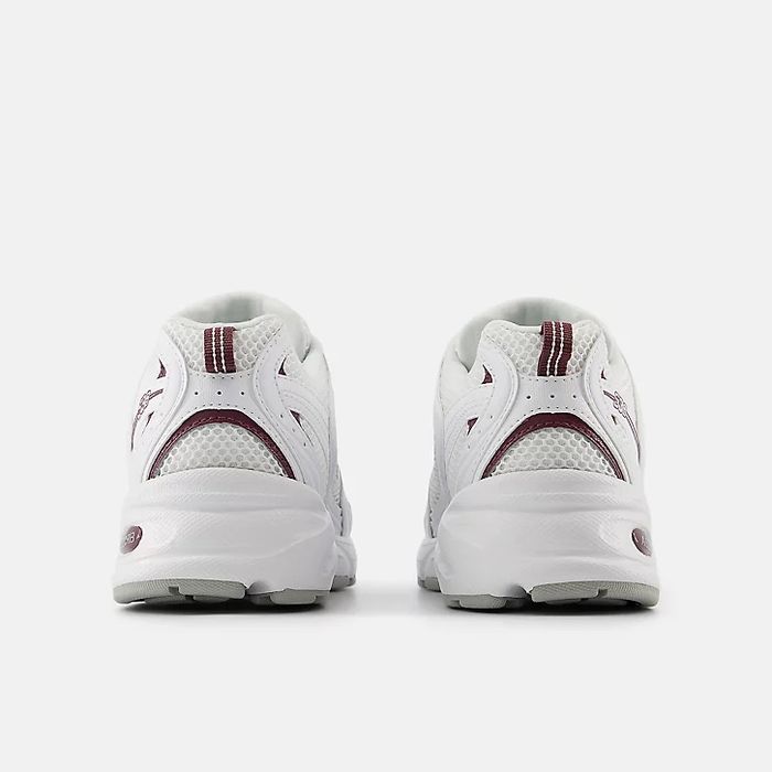 Новые New Balance 530