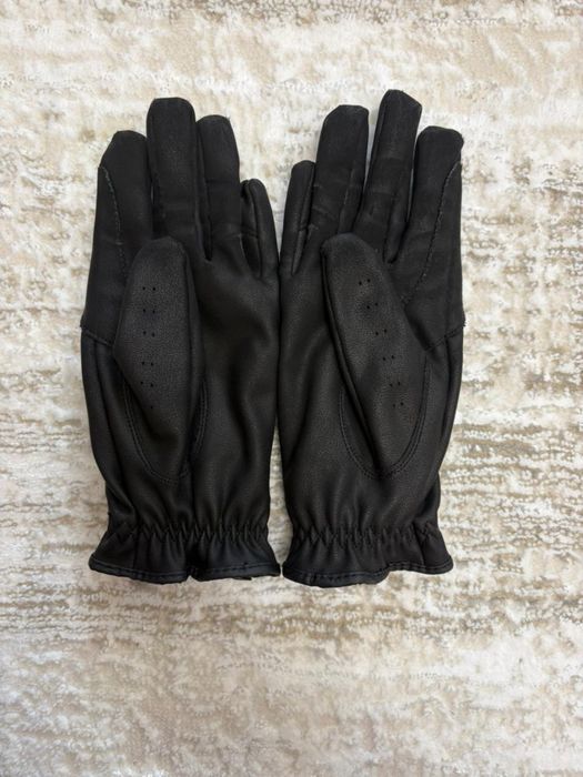 Перчатки для конного спорта