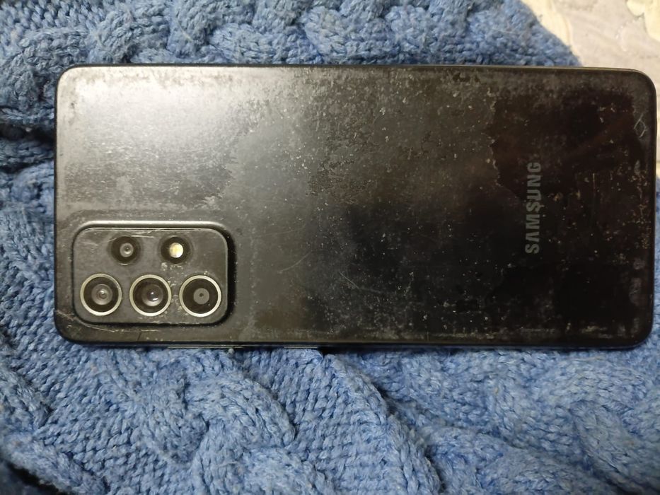 Продам самсунг А52