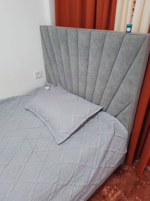 Кровать в отличном состояние