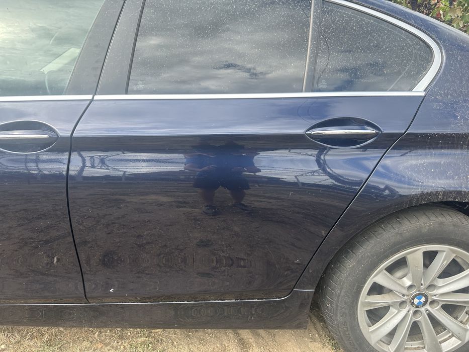 Usa usi aripa stanga dreapta bmw f10 LCI culoare A89 A52  354