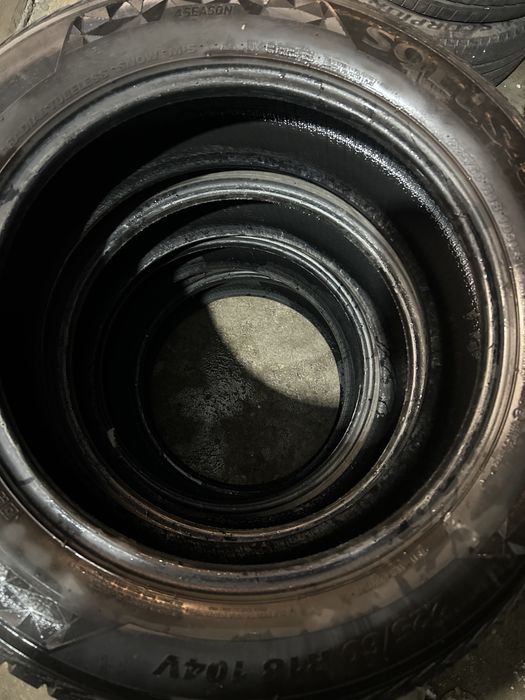 225 60 18 Khumo allseason