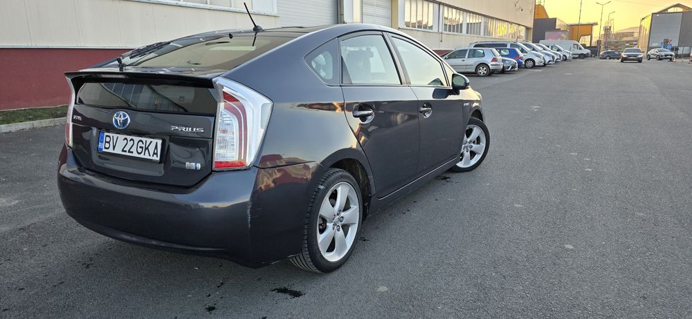 Toyota Prius 2015 E6 Hybrid + GPL