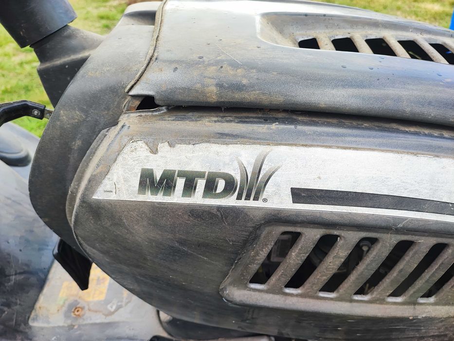 Тракторна Косачка  MTD 18 коня 105 см косилен апарат