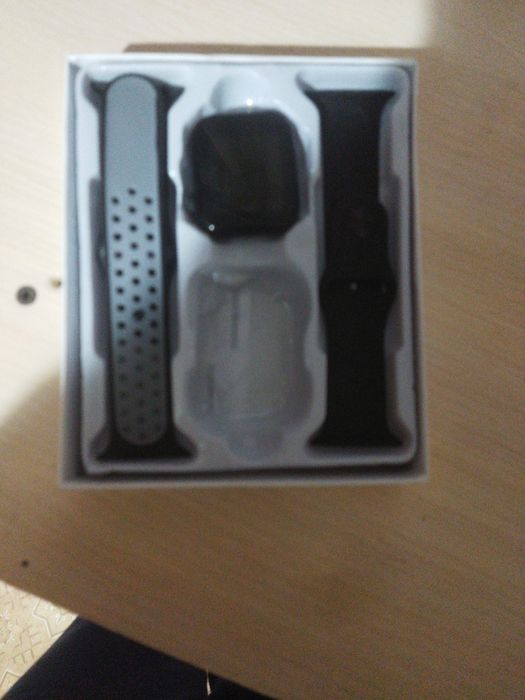 Фитнес часы новые