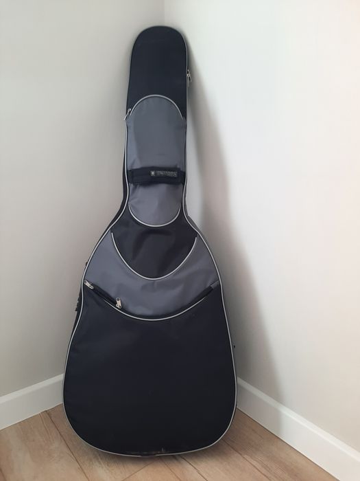 Гитара 6ти  струнная.