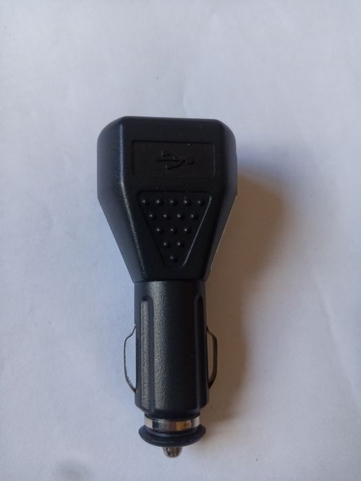 Telefonlar Uchun Zaryadlovchi Sotiladi