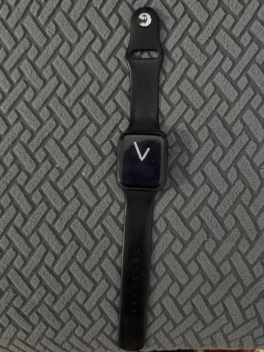 Apple Watch в продаже