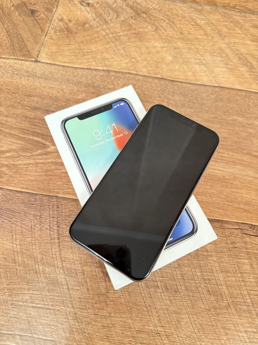 Iphone X 64gb срочно продается
