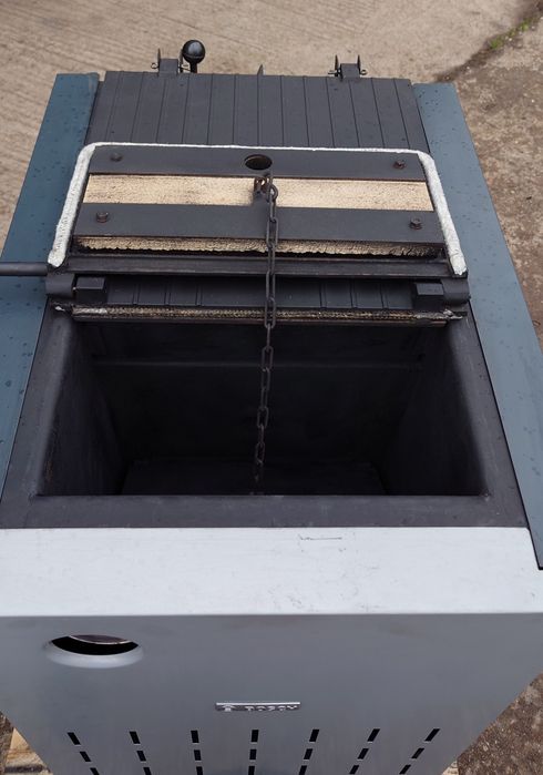 Котел на твърдо гориво Бош/Bosch Solid 2000, 32 kW