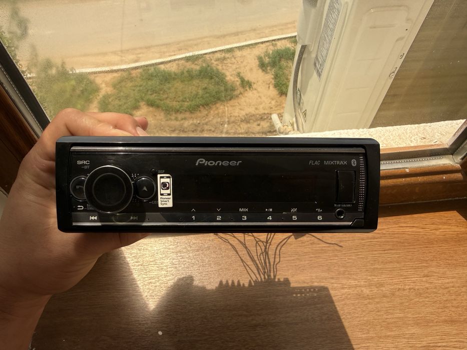 Pioneer mvh-s520bt