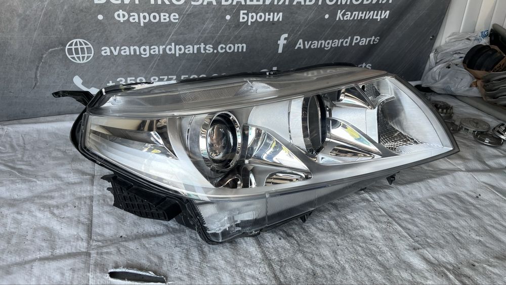 Десен и ляв фар Suzuki Vitara 2015-