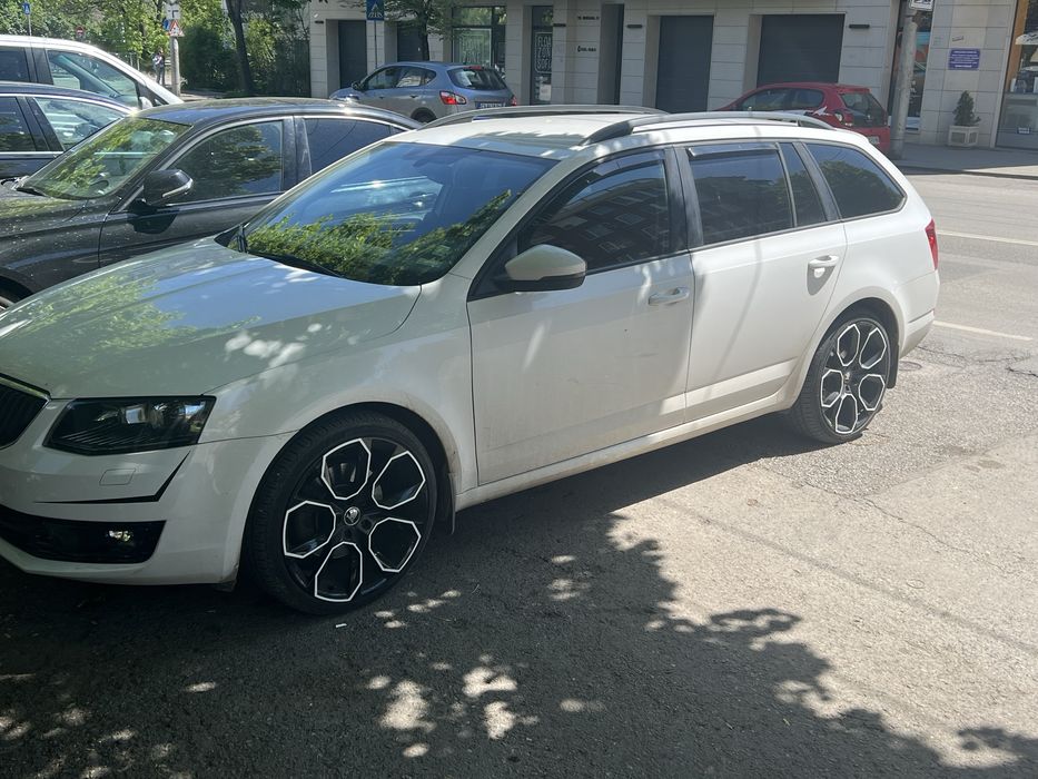 Skoda Octavia АВТОМАТИК 1.8* 4x4* НАВИГАЦИЯ* *