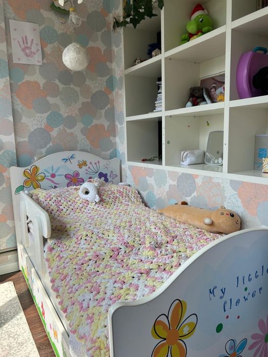 Продам детскую кровать, 150 см