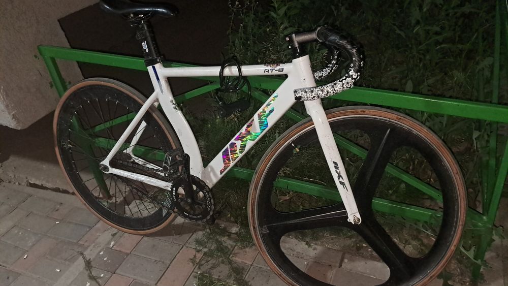 Fixed gear JIXF AT8