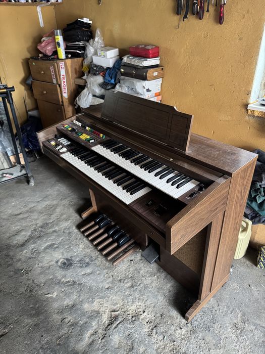 Pian vintage yamaha japan b-35N