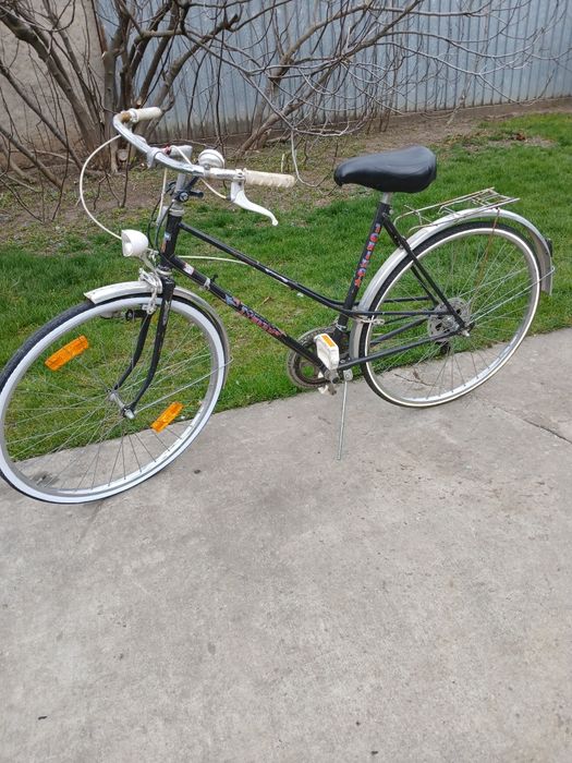 Bicicletă veche Torino